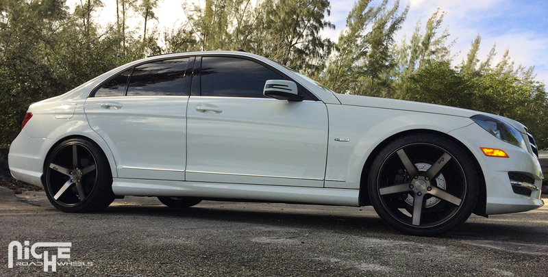 Mercedes-Benz C350