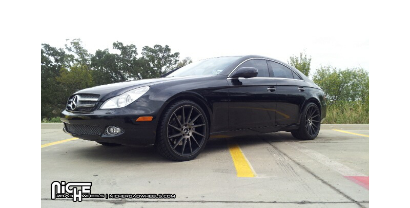 Mercedes-Benz CLS550