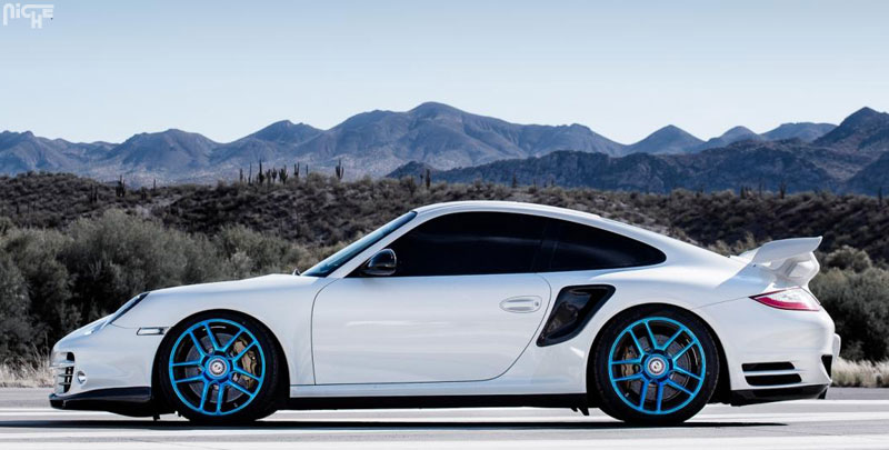 Porsche 718 Cayman