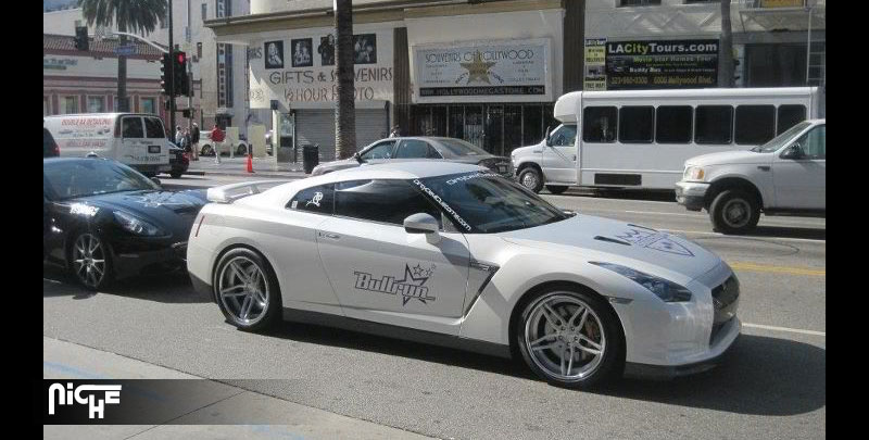 Nissan GT-R