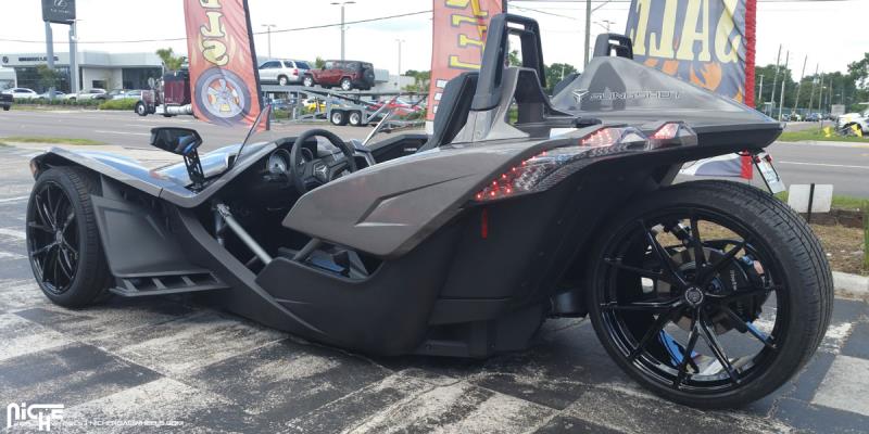 ATV - Polaris Slingshot